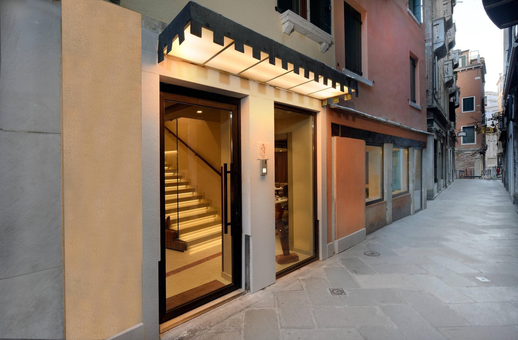 Rosa Salva Hotel Venice Exterior photo